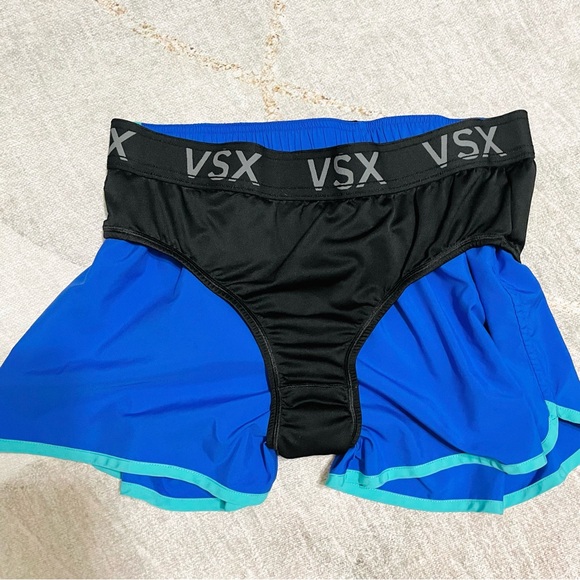 2 pairs VICTORIA'S SECRET SPORT THE PLAYER RUN SHORTS Vintage size large - Picture 4 of 17